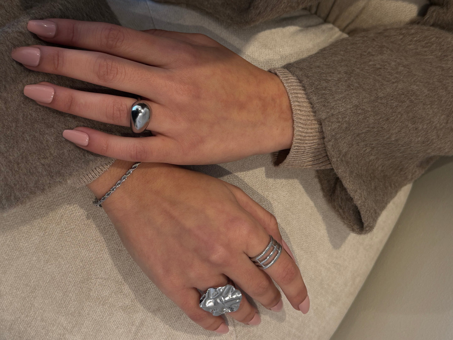 Bague Ronde Assymetrique Silver