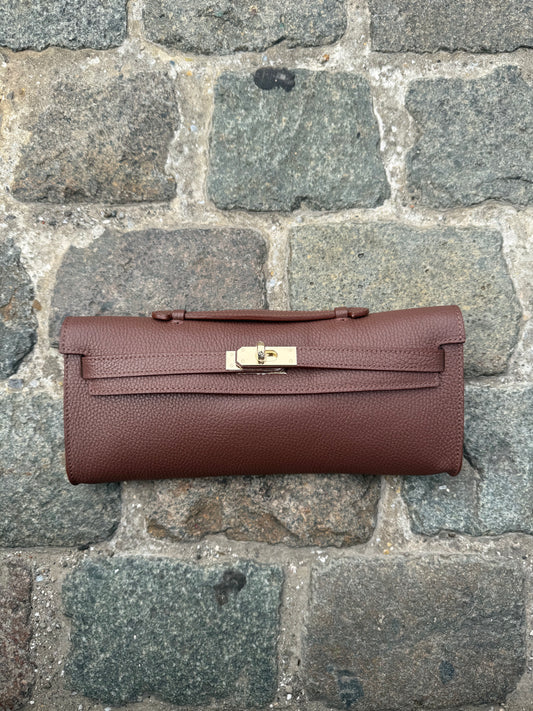 La Pochette Intemporelle Marron