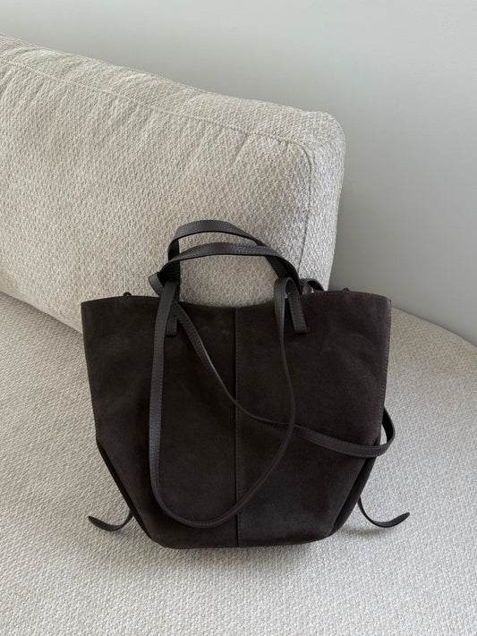 Le Grand Cy Marron Foncé (Cuir Daim)